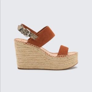 Never Been Worn Dolce Vita Platform Wedge